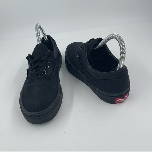 NEW! Vans Classic Black Canvas “Off The Wall” Athletic Shoes Sneakers - Size 7 - Picture 10 of 12